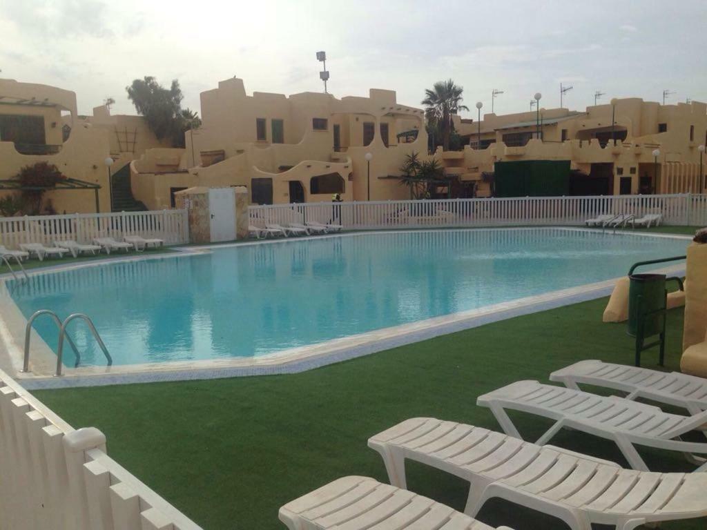 Apartamento Con Jacuzzi Vistas A La Piscina Costa Calma Esterno foto