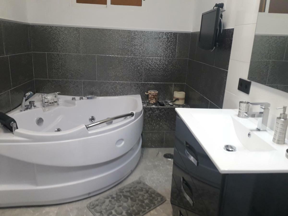 Apartamento Con Jacuzzi Vistas A La Piscina Costa Calma Esterno foto